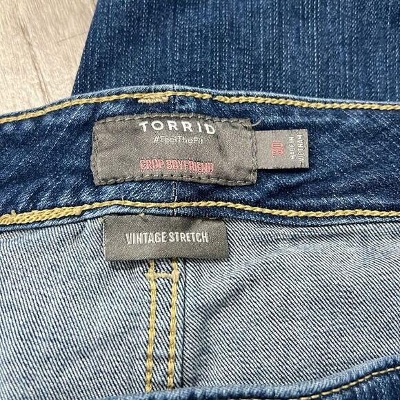 Torrid crop boyfriend - Picture 2 of 3